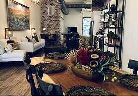 Eagles Landing Lodge Private Suites and Group Lodging