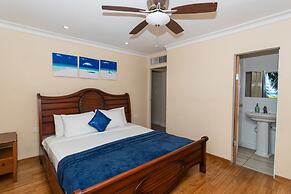 Montego Bay Club Apartments