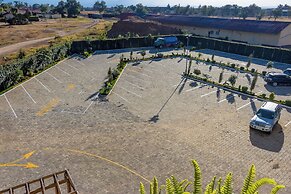 The Glacier Hotel Nanyuki