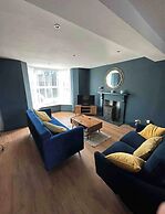 Impeccable 3-bed House in Newquay