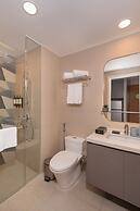 Citadines Roces Quezon City