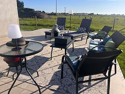 Magilligan - Cottage - Sleeps 6 - Parking - Garden