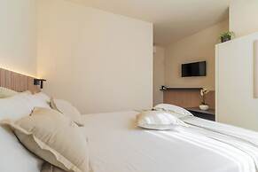 3239 Domina 55 by Perle di Puglia