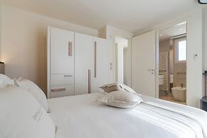 3239 Domina 55 by Perle di Puglia