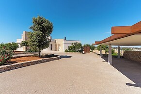 3239 Domina 55 by Perle di Puglia