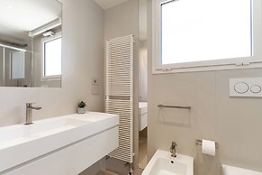 3239 Domina 55 by Perle di Puglia