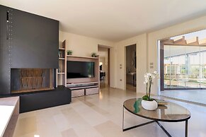 3239 Domina 55 by Perle di Puglia