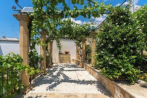 3558 Dimora Don Attilio by Barbarhouse