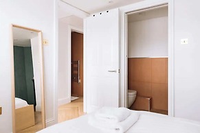 Sleek 1BD Flat 5 Mins From City Centre - Brighton