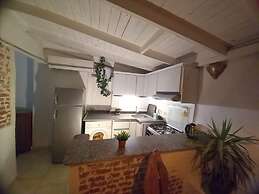 Al makramia compound