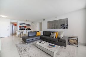 Direct Ocean View 3Br at Brickell