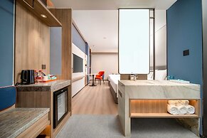 Holiday Inn Express Suzhou Shihu University Town by IHG