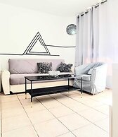 SHaYaSH apartments Leonardo Bat-Yam