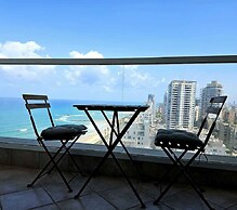 SHaYaSH apartments Leonardo Bat-Yam