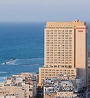 SHaYaSH apartments Leonardo Bat-Yam