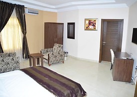 Chilla Luxury Suites Kano