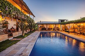 TRIBUS Experience Inn