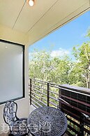 Baili Manor Cing Jing