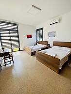 Cozy Sea View Retreat 1 min to Beach in Kyrenia