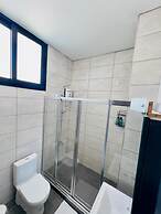 Cozy Sea View Retreat 1 min to Beach in Kyrenia