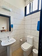 Cozy Sea View Retreat 1 min to Beach in Kyrenia