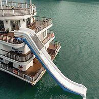 Ambassador Signature Cruise - Lan Ha Bay