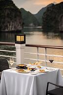 Ambassador Signature Cruise - Lan Ha Bay