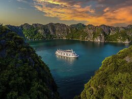 Ambassador Signature Cruise - Lan Ha Bay