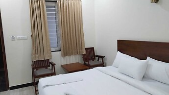 HOTEL NIVETHA INN