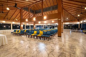 Freesia Resort by Express Inn