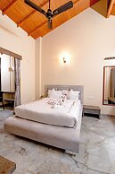 Freesia Resort by Express Inn