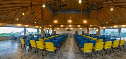 Freesia Resort by Express Inn