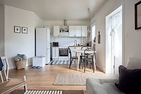 Kungs Starby gård Bed & Breakfast