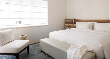 R48 Hotel and Garden