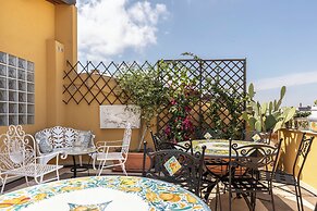 Saint George's House Apartments & SPA