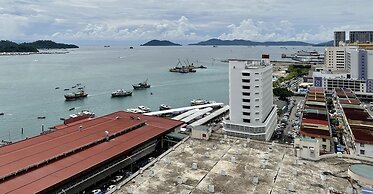 Borneotel The Shore KK by CHG