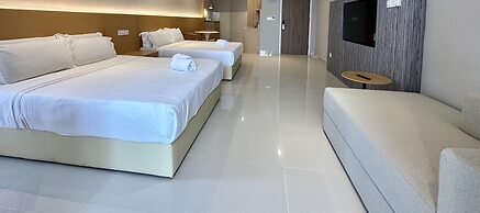 Borneotel The Shore KK by CHG