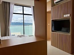 Borneotel The Shore KK by CHG