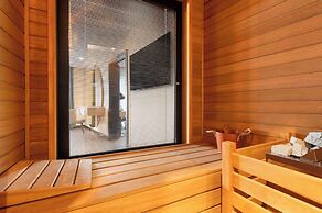 FT Lotus Thermal Hotel&Spa, Trademark Collection By Wyndham