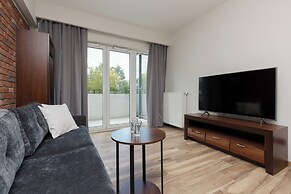 Lux Apartment Manufaktura by Renters