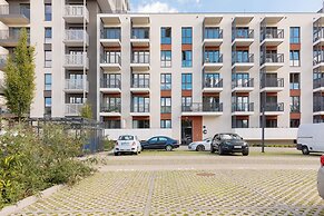 Lux Apartment Manufaktura by Renters