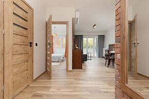 Lux Apartment Manufaktura by Renters