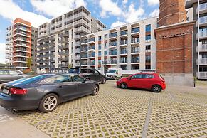 Lux Apartment Manufaktura by Renters