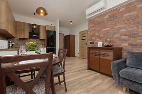 Lux Apartment Manufaktura by Renters