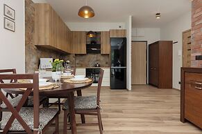 Lux Apartment Manufaktura by Renters