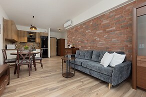 Lux Apartment Manufaktura by Renters