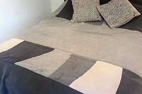 Remarkable Cozy 1-bed Studio in Romford London Uk