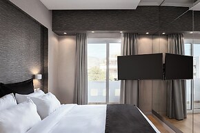 Kreoli Suites Glyfada