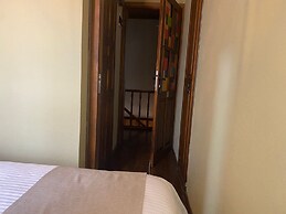Sim Otel