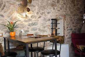 CasaRosada Wellness Guest House